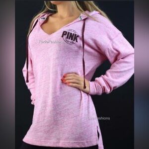 Victoria's Secret PINK Beach Tunic
Hoodie Pullover Graphic Logo Heather
Purple